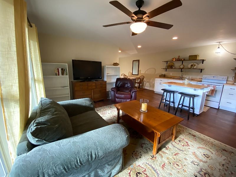 Furnished Finder property 492412_1 photo 5