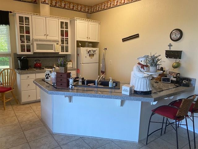 Furnished Finder property 492488_1 photo 16