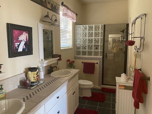 Furnished Finder property 492488_1 photo 10