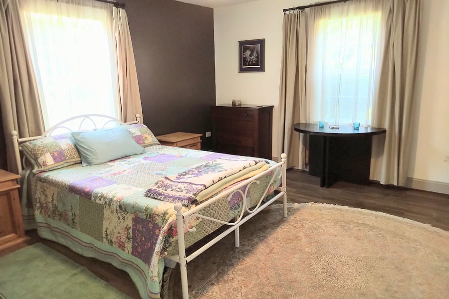 Master bedroom with Queen bed and large closet