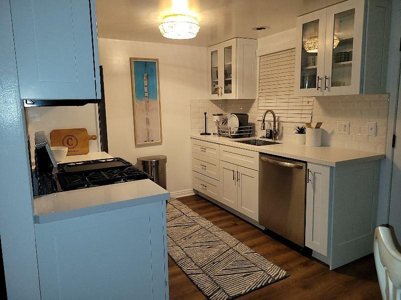Furnished Finder property 492514_1 photo 3