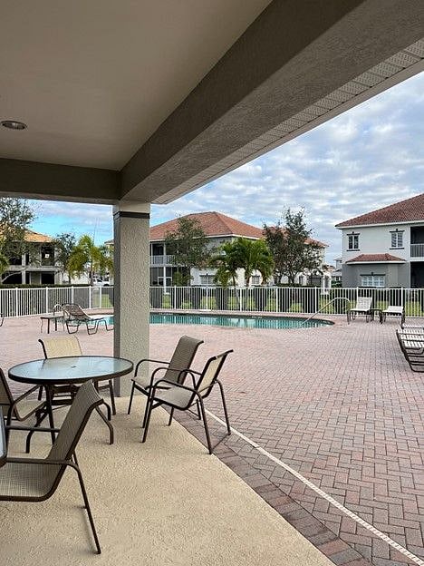 Furnished Finder property 492559_1 photo 15
