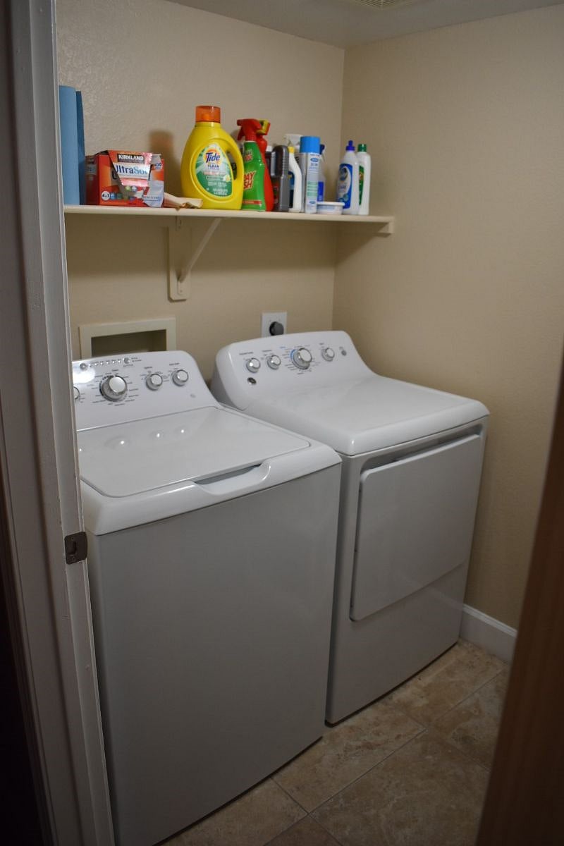 washer and dryer in unit