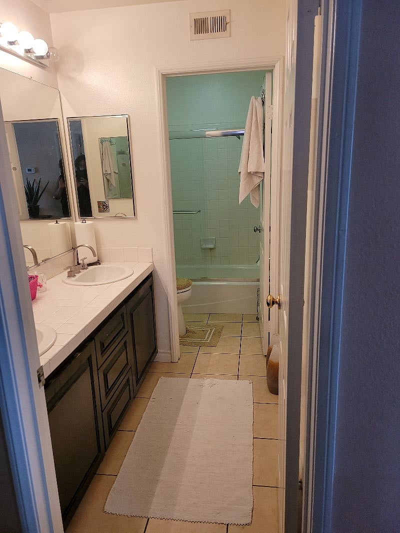 Full bathroom upstairs