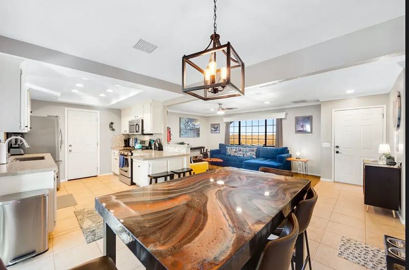 Furnished Finder property 492606_1 photo 8