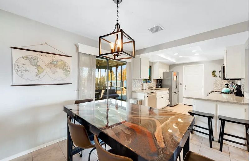 Furnished Finder property 492606_1 photo 9