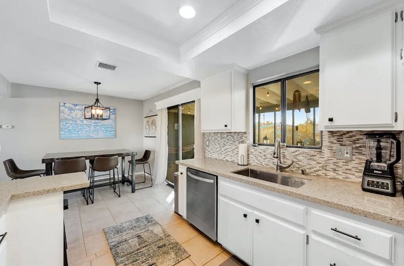 Furnished Finder property 492606_1 photo 13