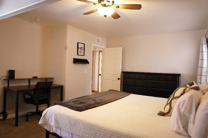 Furnished Finder property 492771_1 photo 13