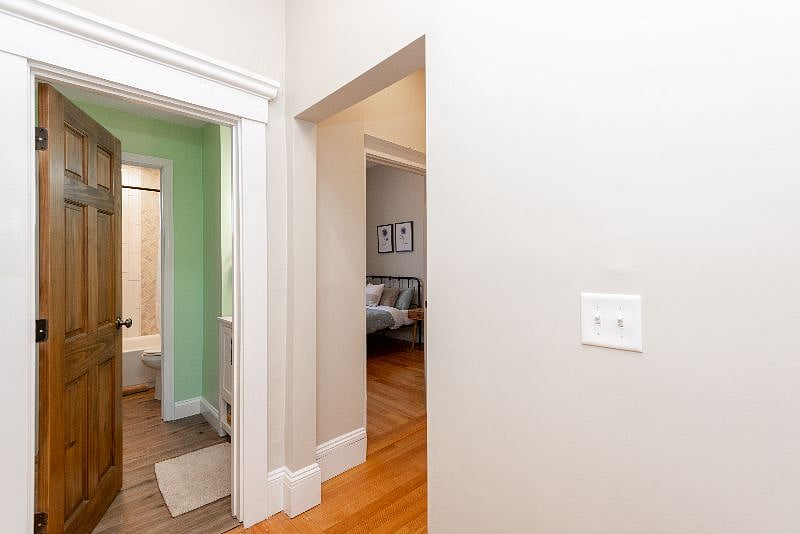 Furnished Finder property 492778_1 photo 21