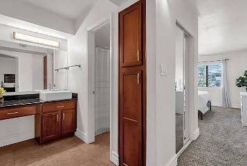 Furnished Finder property 492817_1 photo 11