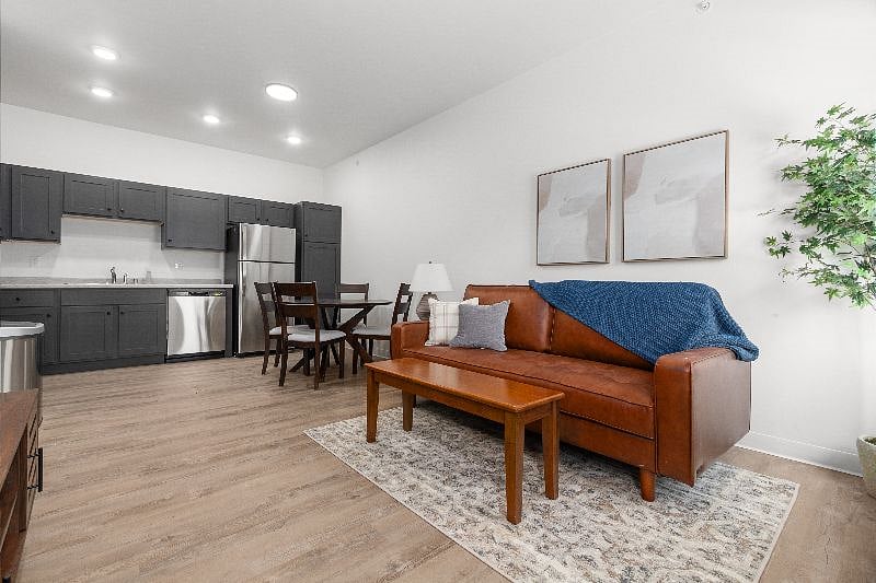 Furnished Finder property 492824_1 photo 9