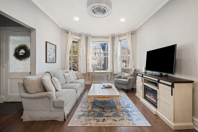 Furnished Finder property 492827_1 photo 1