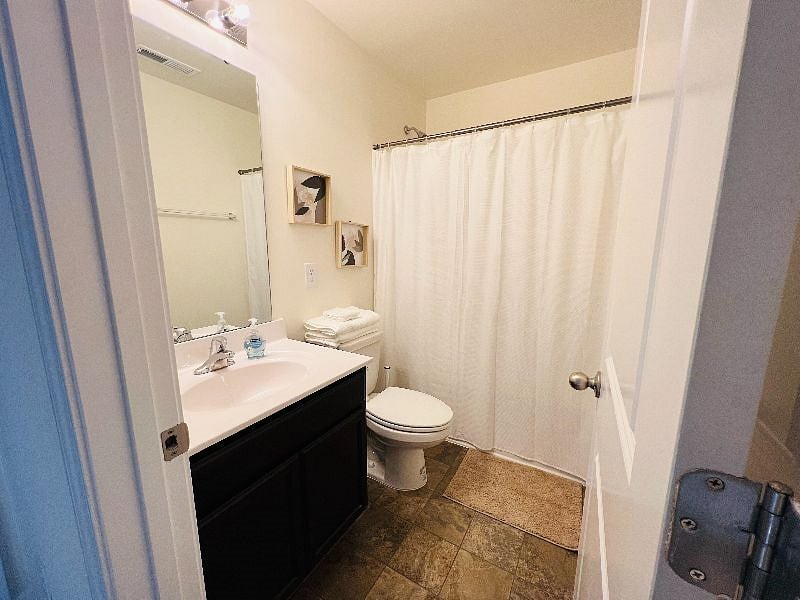 Furnished Finder property 492875_1 photo 11