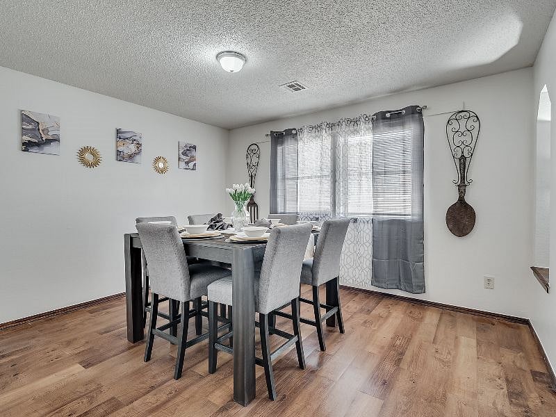 Furnished Finder property 492893_1 photo 8