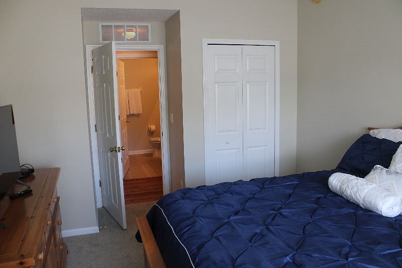 Furnished Finder property 492968_1 photo 12