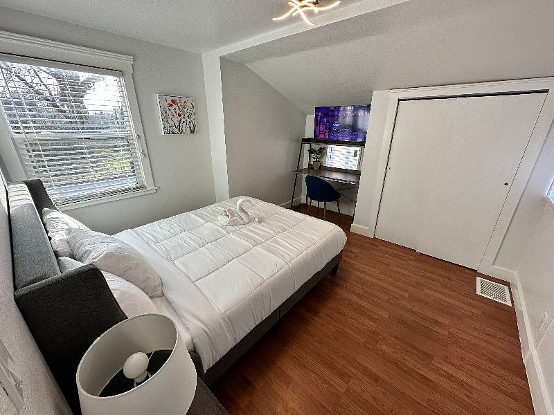 Furnished Finder property 493002_1 photo 11