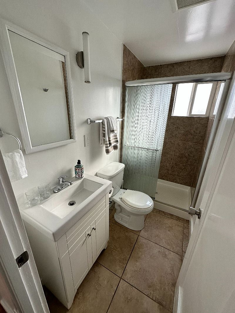 Furnished Finder property 493002_1 photo 12