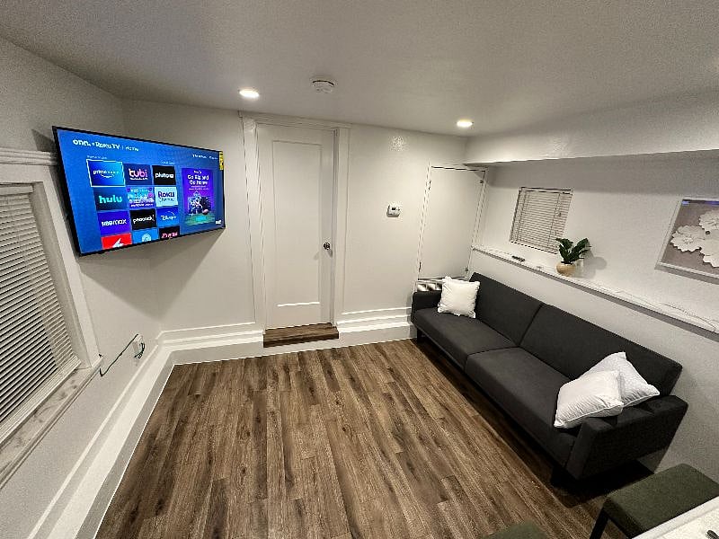 Furnished Finder property 493002_1 photo 18