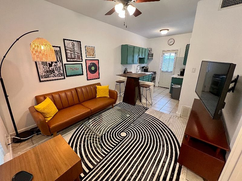 Furnished Finder property 493065_1 photo 3