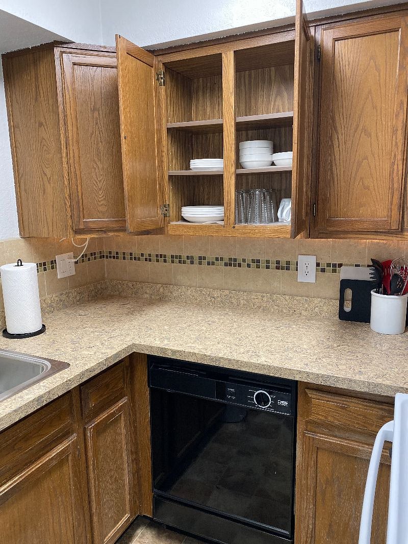 Furnished Finder property 493073_1 photo 15