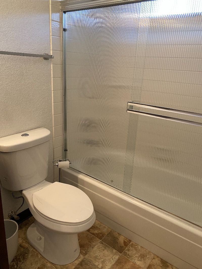 Furnished Finder property 493073_1 photo 18