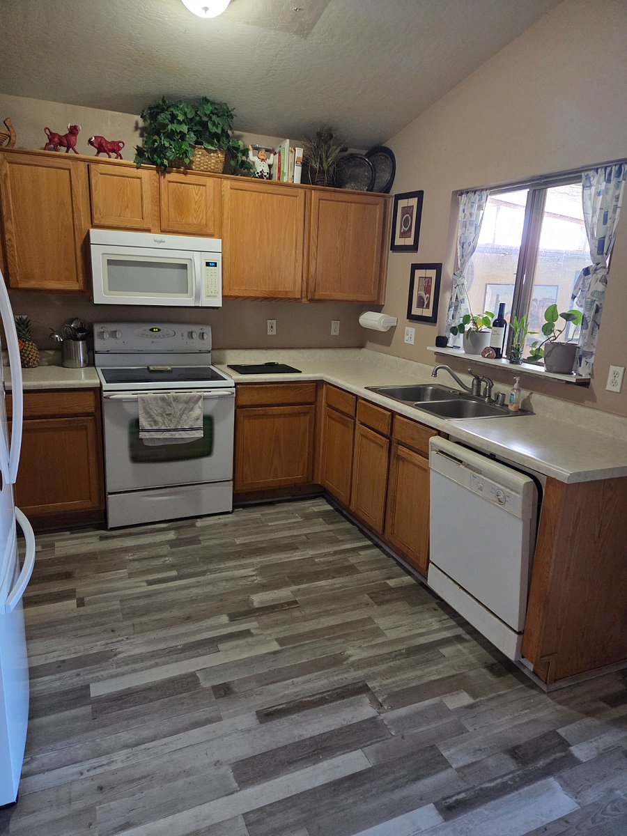 Furnished Finder property 493117_1 photo 10