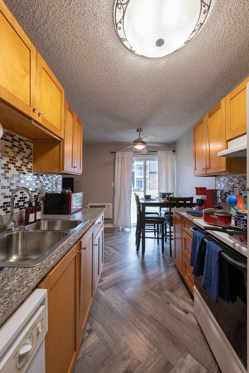 Furnished Finder property 493120_1 photo 19