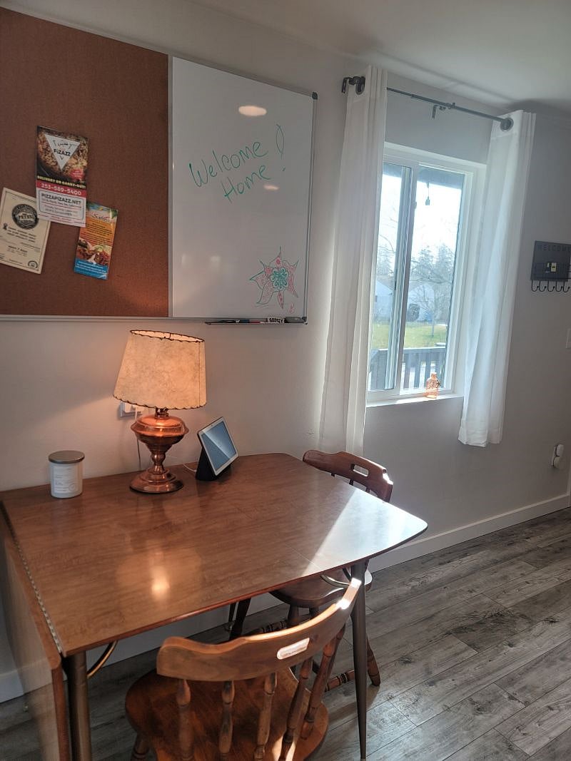 Dinning Table
