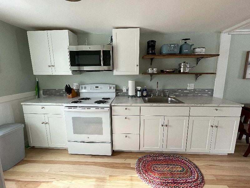 Furnished Finder property 493237_1 photo 10