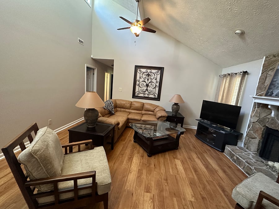 Furnished Finder property 493288_1 photo 3