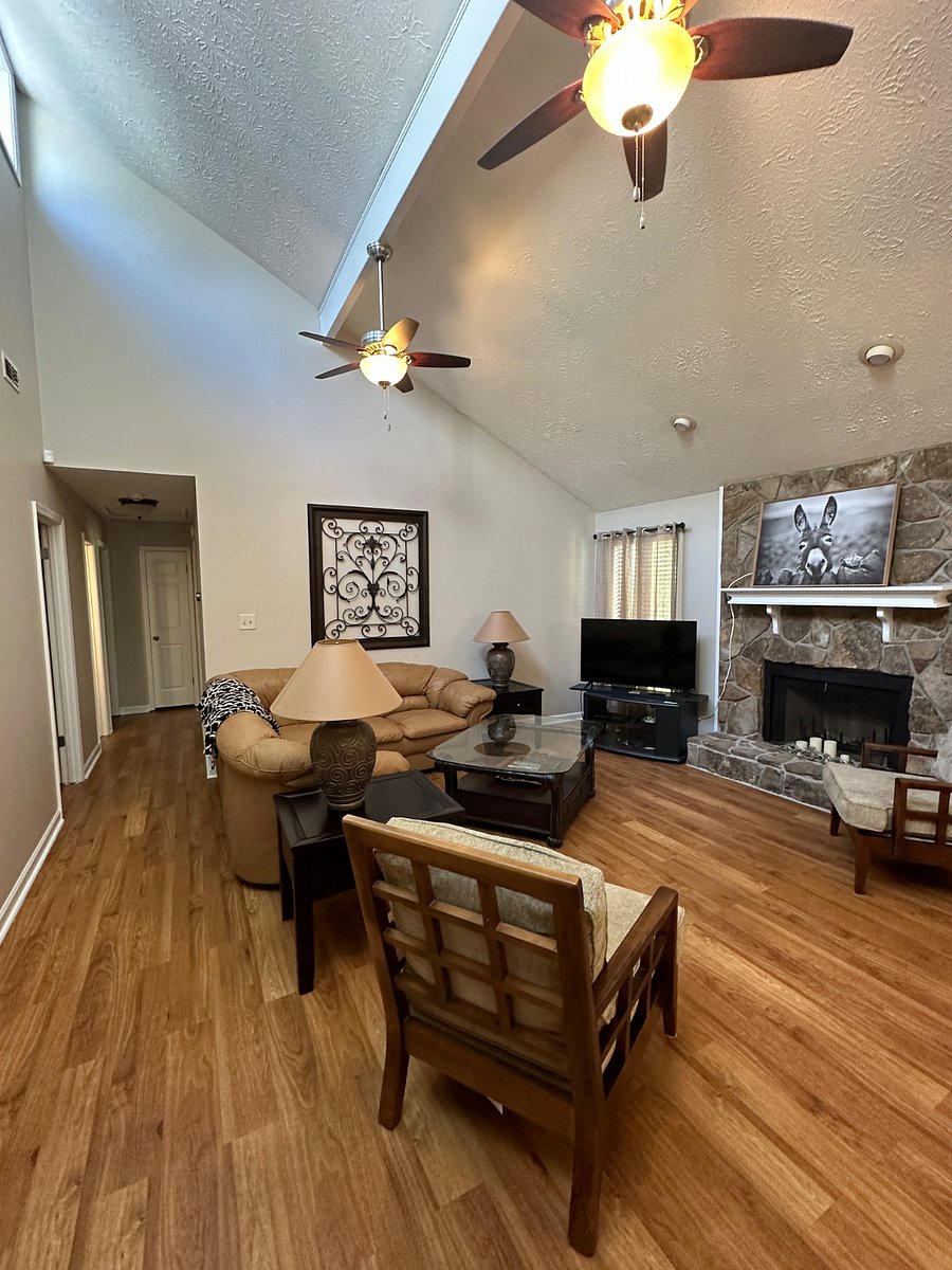 Furnished Finder property 493288_1 photo 4