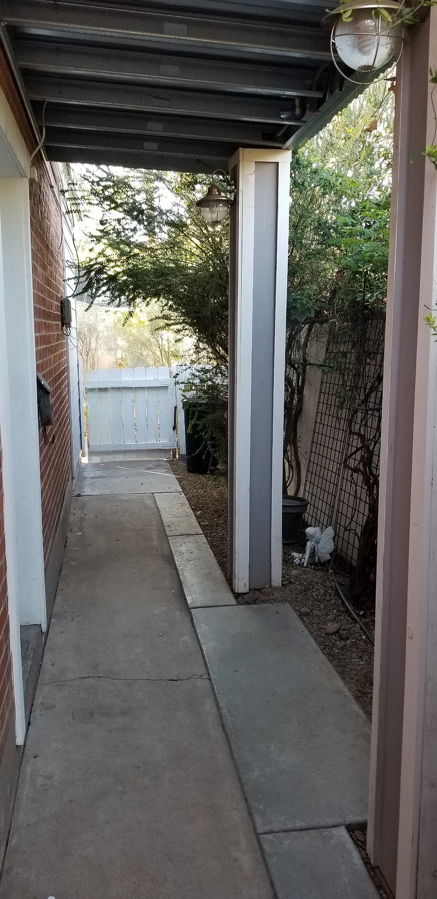 Private Courtyard. Can have BBQ, chairs, etc!