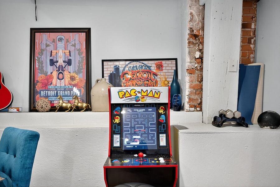 Pac Man Arcade Game
