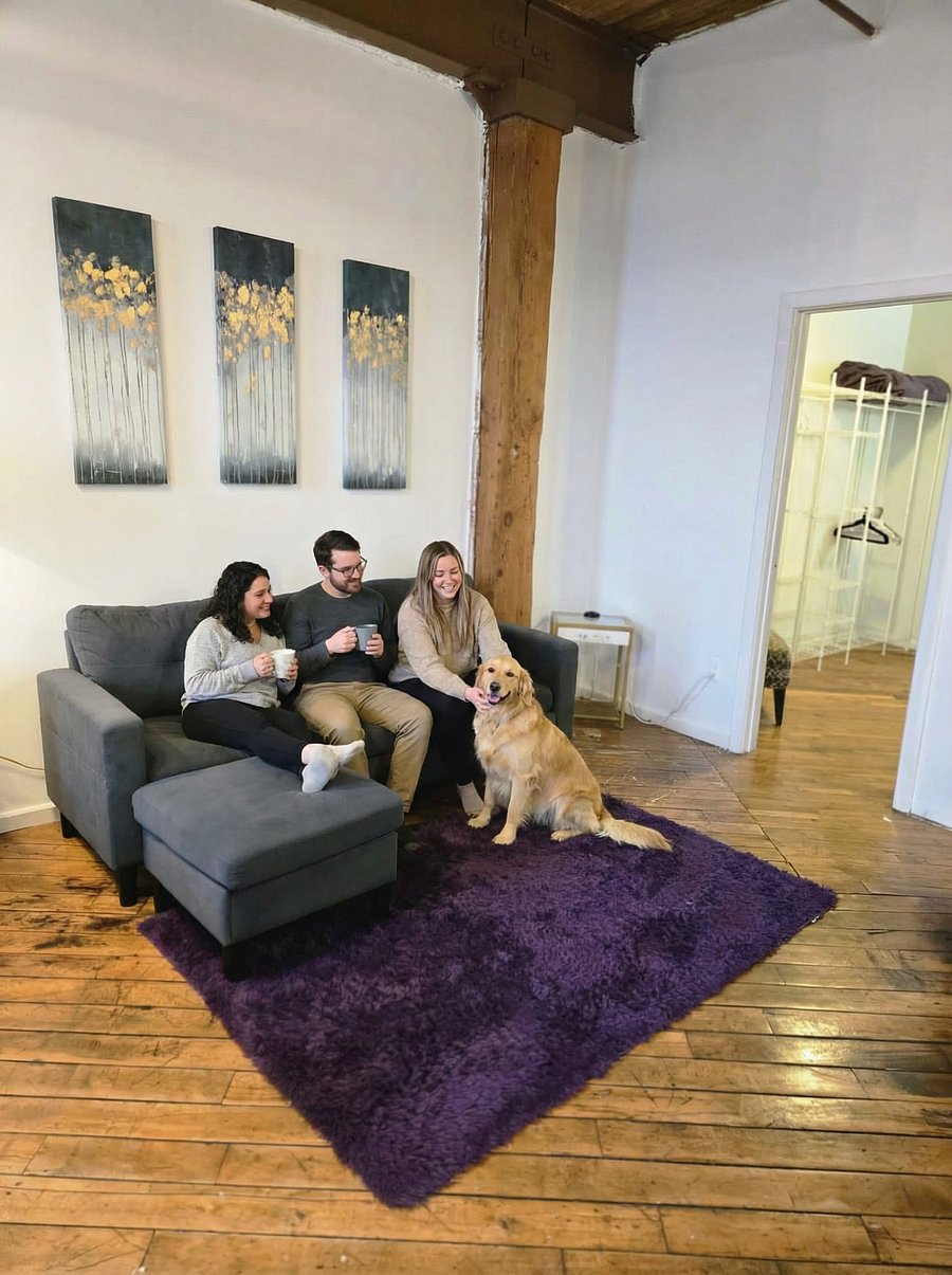 Bedroom Sitting Area with Pet