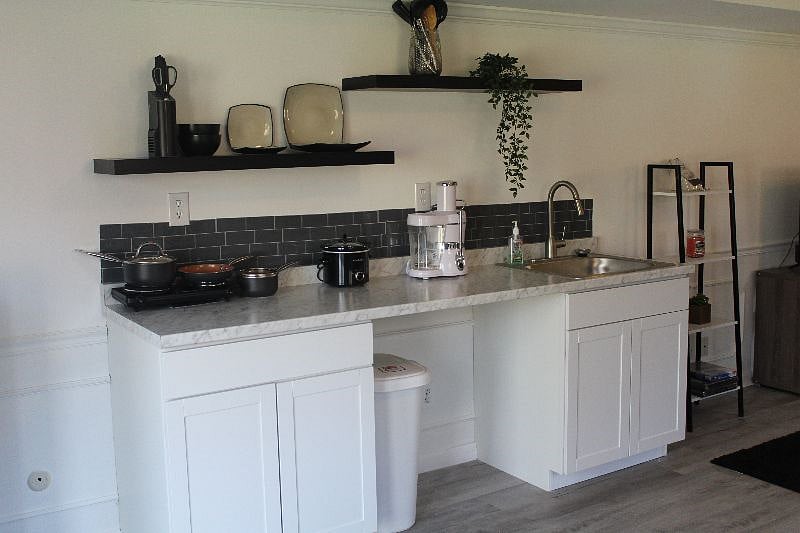 Furnished Finder property 493454_1 photo 6