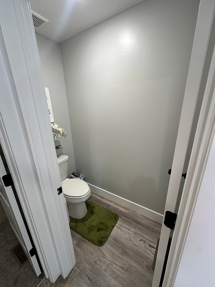 Furnished Finder property 493463_4 photo 4