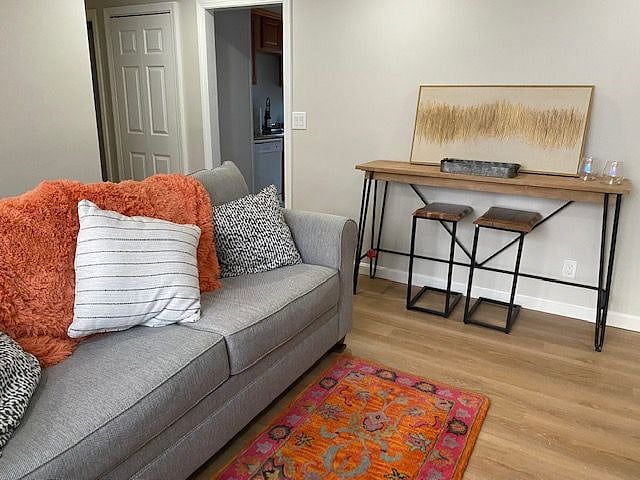 Furnished Finder property 493495_1 photo 9