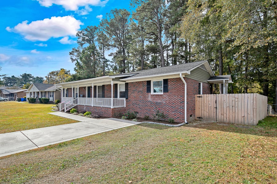 Furnished Finder property 493532_2 photo 32