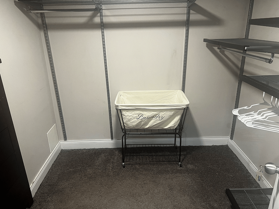 walk in closet