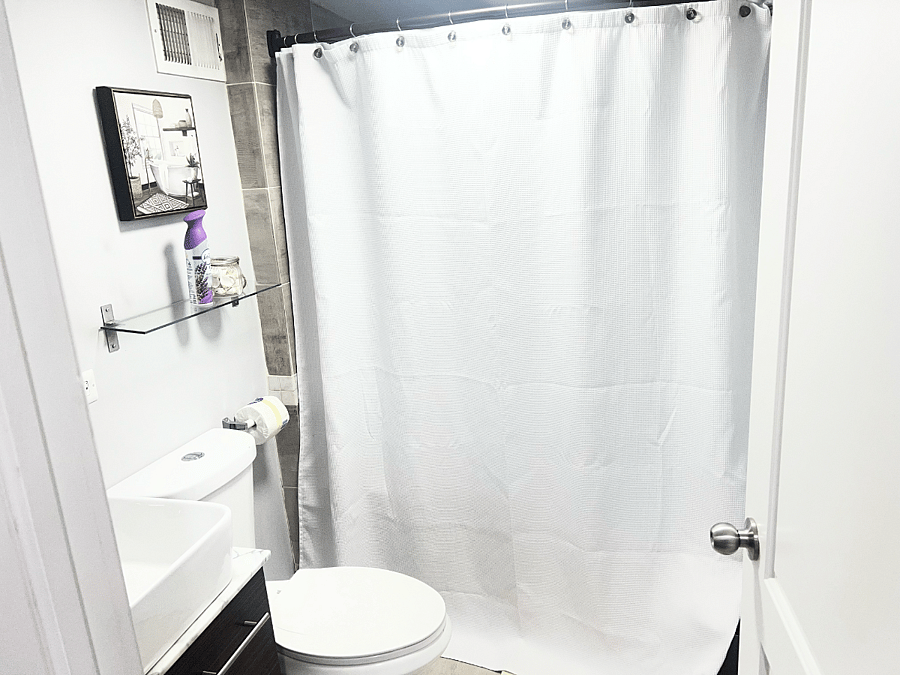 private bath