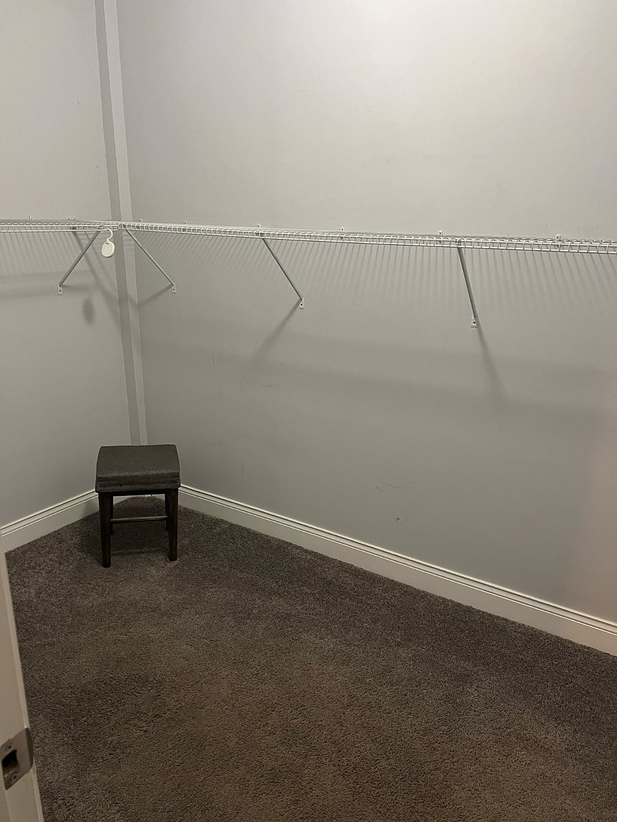 Walk in Closet