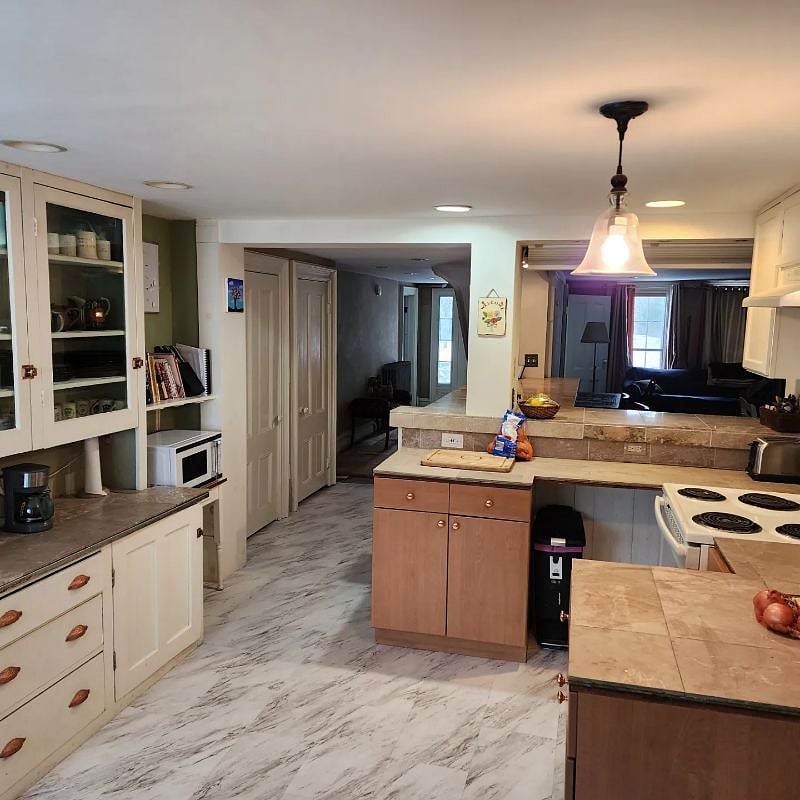 Furnished Finder property 493686_2 photo 10
