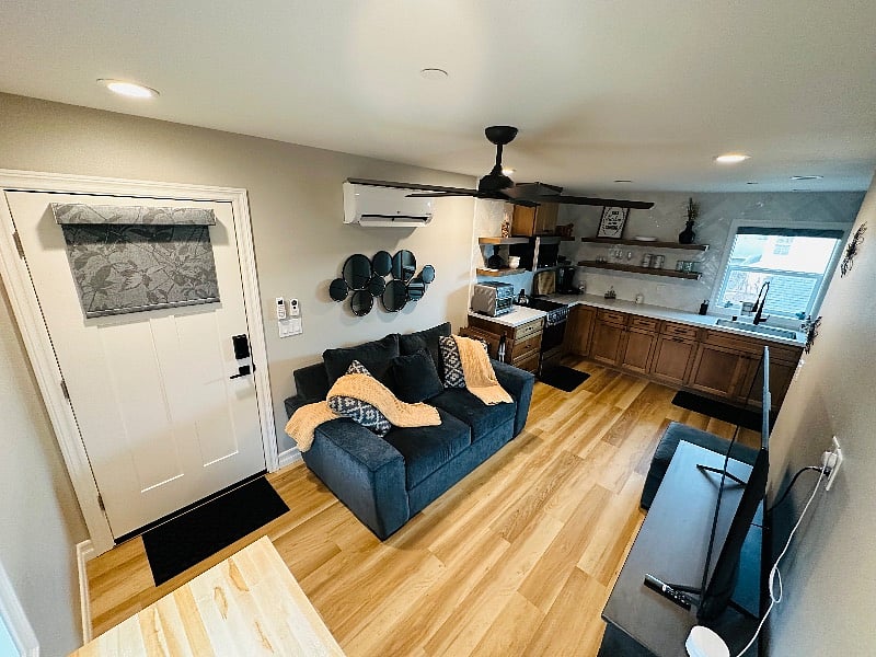 Furnished Finder property 493702_1 photo 3