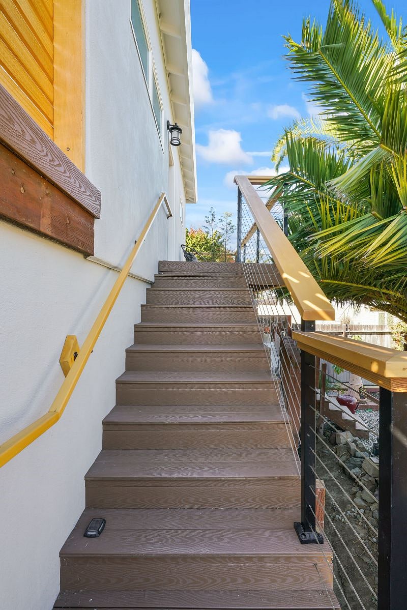 Stairway leading to entrance of home