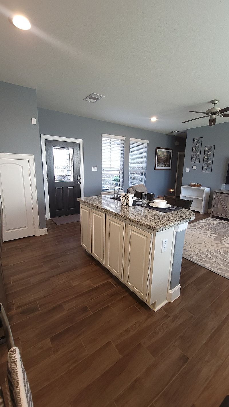 Furnished Finder property 493717_1 photo 12