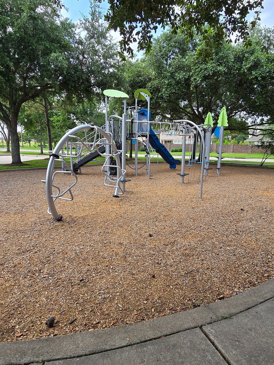 Second community playground area