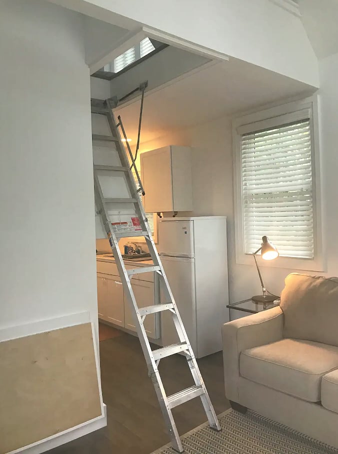 Ladder to loft pulled down