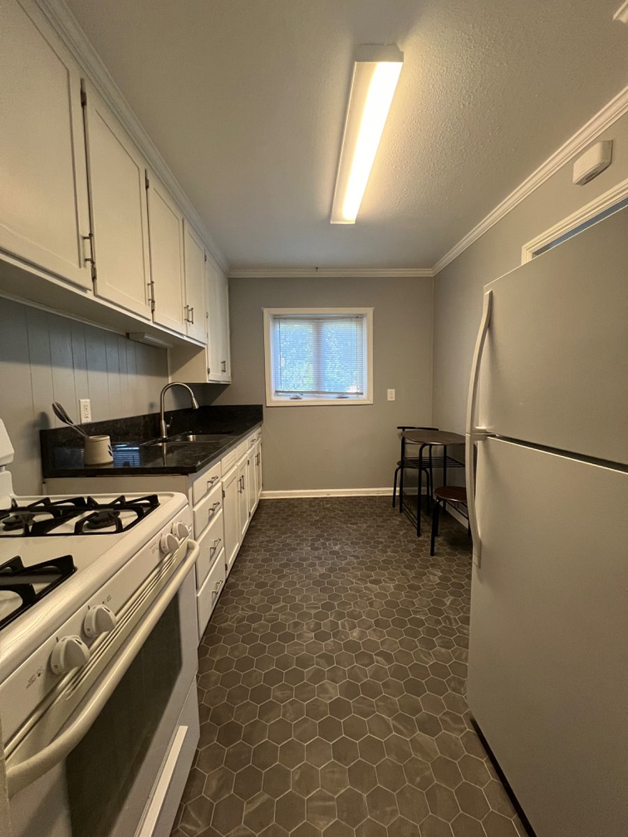 Furnished Finder property 493772_1 photo 24