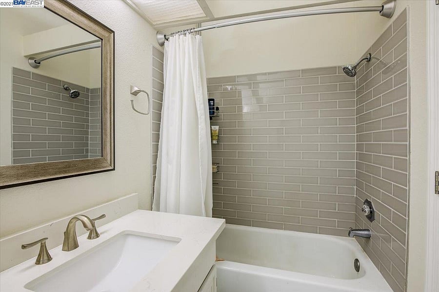 Furnished Finder property 493838_1 photo 8