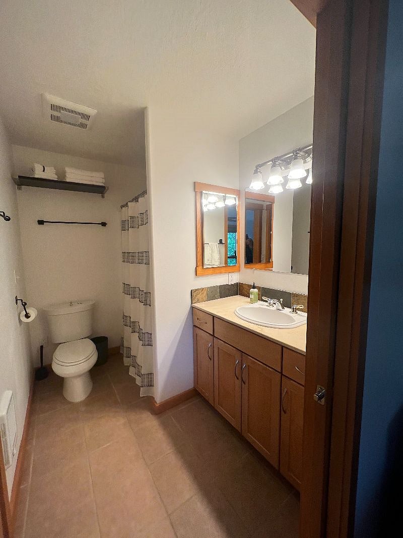 Furnished Finder property 493853_1 photo 16